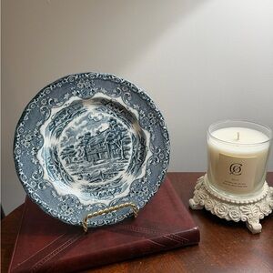 Vintage Grindley “English Country Inns- The Leather Bottle” Transferwafe Plate